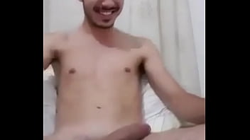 Preview 4 of Lilu Lanne - Đẹp trai cu to