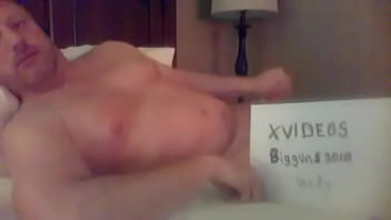 Preview 2 of Hindi Indian Sex Veido - bigguns3010 verify