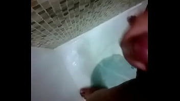 Preview 3 of Www Xxxbpd - punheta gostosa e mais uma gozada!