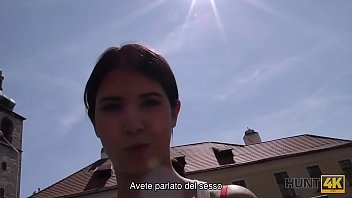 Preview 2 of Artis Celine Dion - HUNT4K. Lei ha passato le vacanze sul mio cazzo