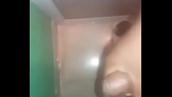 Preview 2 of Elise Six - Gordito moreno me envia un video y se corre para que lo vea