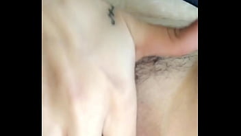 Preview 2 of Xxx Manetti - Pretty pussy