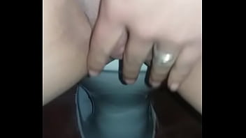 Preview 1 of Girl Breast Nipple Torture - Una amiga que se toca la concha