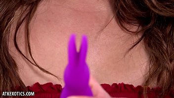 Preview 1 of Black Zooxx - Keilani Kita vibrates her clit for your pleasure