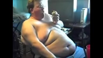 Preview 3 of Qeenqly - Gordinho gostoso comendo XXX infarto