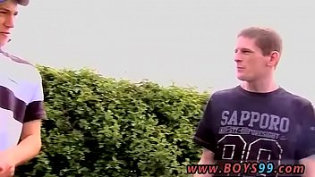 Preview 3 of Hot Momson - Italian gay porn male models first time Kristian and Callum flashed