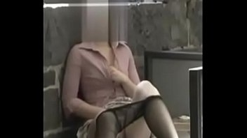 Preview 2 of Xxx Masaging - Siririca Em P&uacute_blico At&eacute_ Gozar.