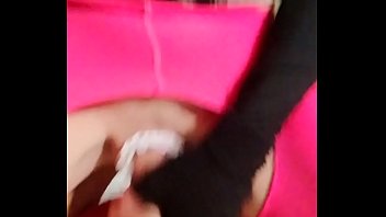 Preview 3 of 8years Porn Videos - Ladyboy reitet das erste Mal einen Dildo