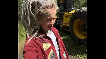 Preview 1 of Pournh Sex - We&rsquo_re on the road with our Jeep,  and things are happening! ??What&rsquo_s your wildest road trip story?#JeepAdventur...