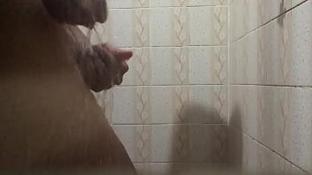 Preview 3 of Kutub - bund&atilde_o no banho