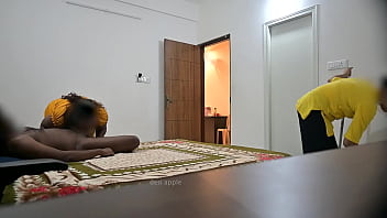 Preview 2 of Kech Ma Xxx - Indian couples fucking infront of muslim maid jamila