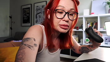 Preview 1 of Auning Sex - Horny redhead stepsister receives the best oral