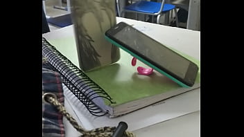 Preview 4 of Teenage Pourn - Moto g safado comendo Alcatel