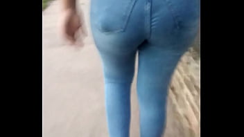 Preview 3 of Amme G - otro culo por la calle