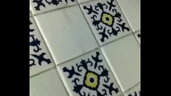 Preview 4 of Big Fokmi - Bajo falda de gordibuena