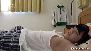Preview 2 of Youjizz Enanos - step Sister and brother jav japan,  full video hd at bom.to/6GQGQ