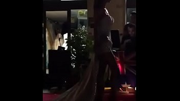 Preview 2 of Mia Khalife Xnxx - Martina Pugliese gran zoccola sfila per grossi cazzi