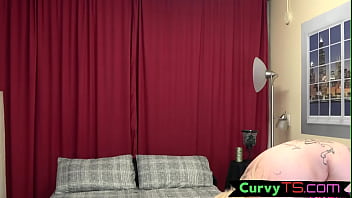 Preview 1 of Indian Veporan Vedio Brother - Twerking bbw tranny wanks on her back