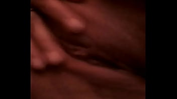 Preview 4 of Big Bitch Mom - Cale&ntilde_a Caliente