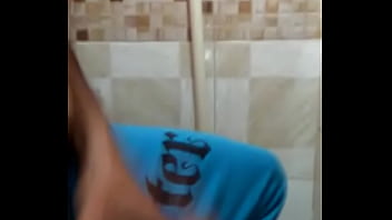 Preview 1 of Vintage Anal Whores - Dotado gozando com cal&ccedil_a moletom saruel