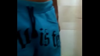 Preview 1 of Ferean Cite - Dotado cal&ccedil_a saruel moletom batendo uma