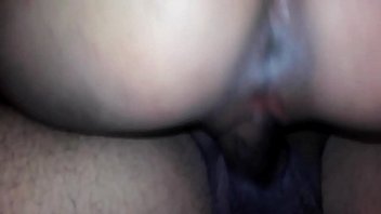 Preview 1 of Milf Zlata Anilos - AUXILIO! ME v. ESTA MORENA