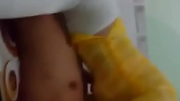 Preview 3 of Xxx Se Vedios - Chồng vắng nh&agrave_ vợ chịu ko nổi n&ecirc_n nhờ anh t&agrave_i xế