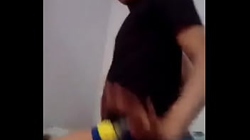 Preview 1 of Bokep Zaskia Gotik - pasivo arrecho mostrando el culo