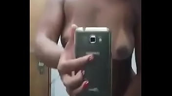 Preview 2 of Gujarati Saxy Video - Gostosa mostrando o que tem de melhor