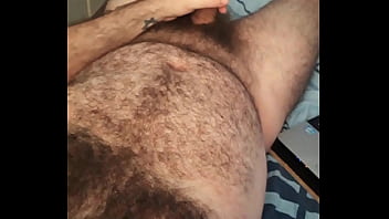 Preview 2 of Lady Toro - Punheta do peludo