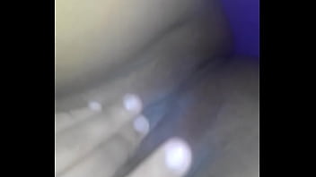 Preview 2 of Cute Slim Baby Pussy - Batendo uma pra mim