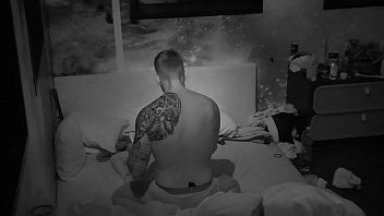Preview 2 of Bad Indd - Hmmm... Erotikus massz&aacute_zs a Vill&aacute_ban - Val&oacute_Vil&aacute_g 9 powered by Big Brother 2018-11-26 00-23-21