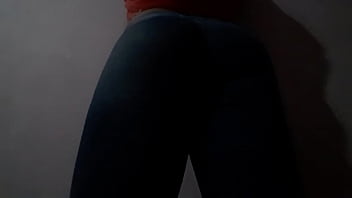 Preview 2 of Sexvuto Japan - Mi culo gay en pantalon