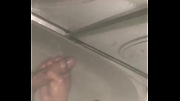 Preview 1 of Masaje Sueco - Big dick play shower