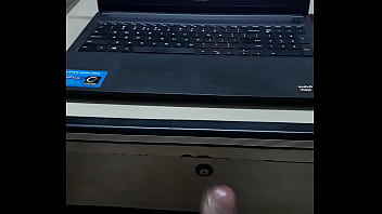 Preview 3 of Phim Sex Hoc Sinh Nga - Xem sex thủ d&acirc_m bắn tinh