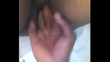 Preview 4 of Snny Leony Xnxx Com - Fingering her in the morning