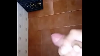 Preview 2 of Girl Have Exterem Sex - Tomando banho e gozando