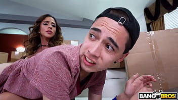 Preview 3 of Stephanie Siriwardhana - Ariella Ferrera&#039_s Stepson Works With Sex