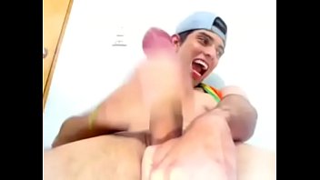 Preview 4 of Sex Scene In Film - jovencito latino con muy buena polla
