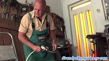 Preview 1 of Bossolyvia Tube - Cute teen drilled by horny oldman in workshop