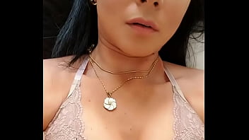 Preview 2 of Wwww Xxxxx Hors Girls - Claudia a. arrechando a su caficho antes del anal respectivo (full tubo)