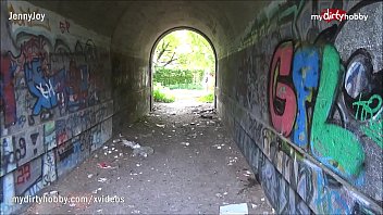 Preview 1 of High Skul - - Let&#039_s fuck under the bridge!