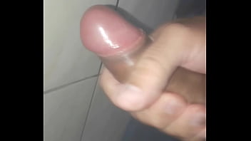 Preview 2 of Japan Sceret - Gozadinha b&aacute_sica no banho. (Comentem)