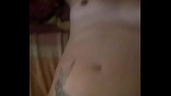 Preview 1 of Petei Feai - Putita quiere otra polla