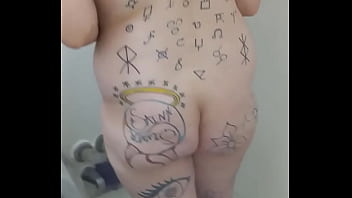 Preview 2 of Cok Zevk Var - Getting Ready for Training!!! Check out my sopping wet Holes and watch me Stretch my smooth Pussy lips!!!