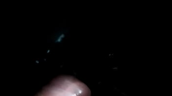 Preview 3 of Close Up Squirting Orgasm - Novinho gostoso gozando na pia