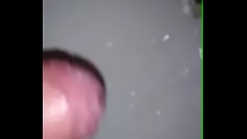 Preview 4 of Sex Vidiio - Pauzudo gozando na pia