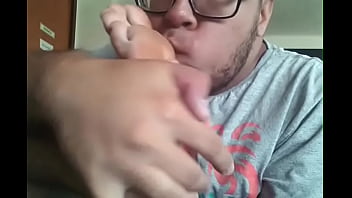Preview 4 of Bachlar Sex - Chupando minhas solas