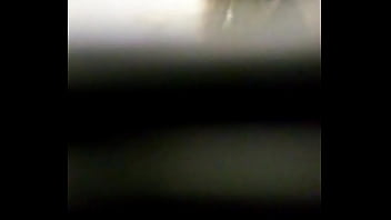 Preview 1 of Son Pee Cum Mom - Sexo a tres no banheirao