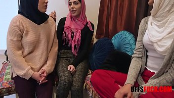 Preview 1 of Red Light Mal - Arab muslim chicks fuck BBC before their prayer WTF